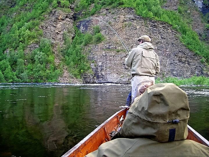 Fast fisk på Svartfossnakken. - Foto:Paul Kristian Olaussen