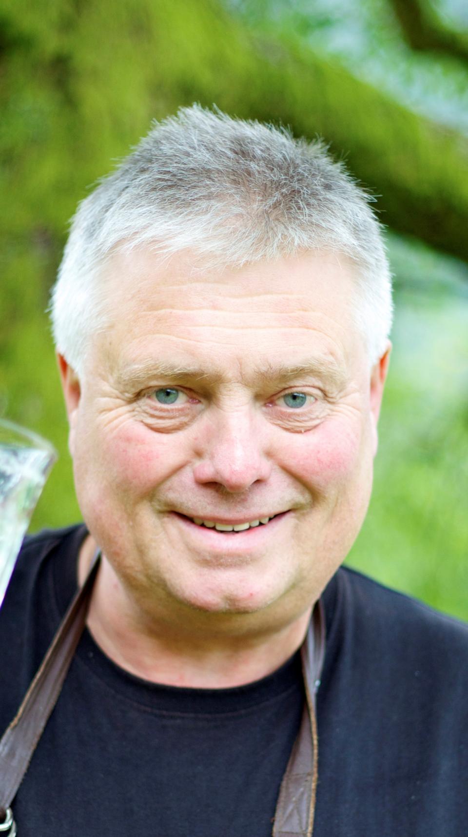 Bjørn Moe, Suldalslågen, var første leder av Norske Lakseelver - fra 1992 til 2000.