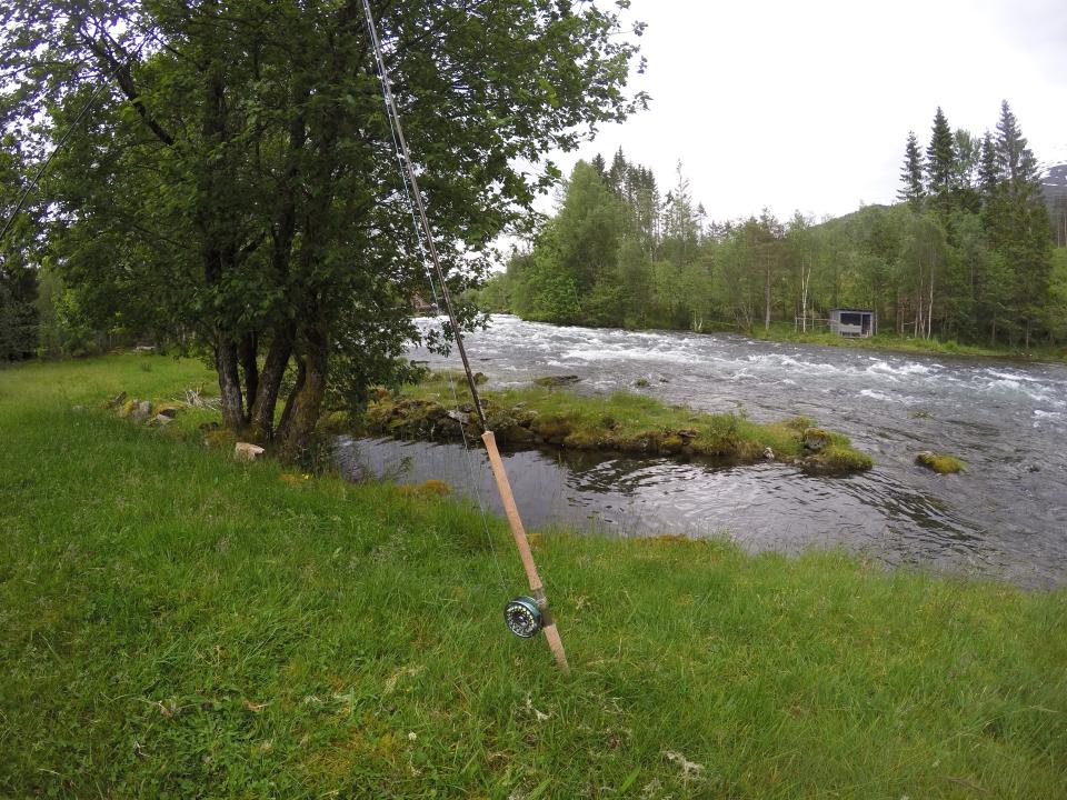 Tørkesommeren 2018 var spesiell, men vanligvis er det godt med vann i Eidselva. Foto: Privat.