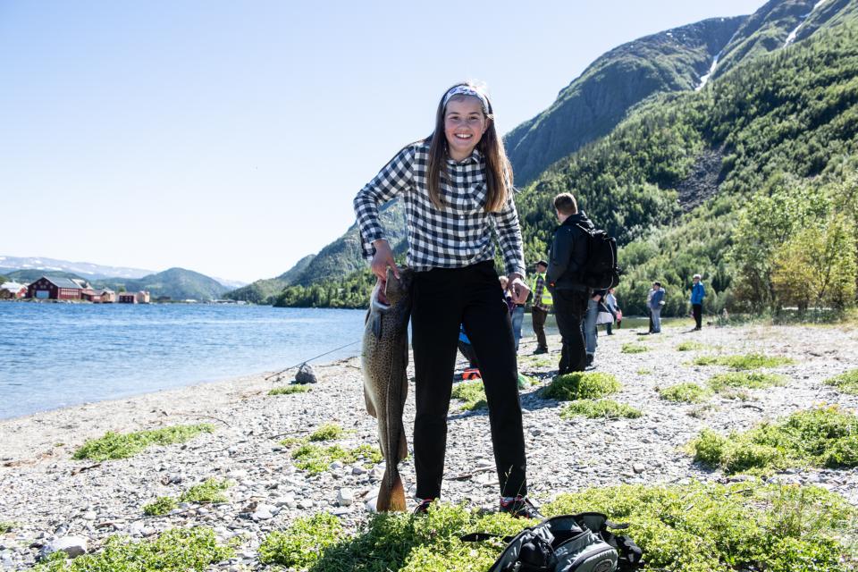 Det var ikke bare laks og sjøøret som bet på kroken på Villaksens dag på Marsøra denne dagen. Moro var det likevel!
