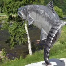 Lakseskulptur Toåa