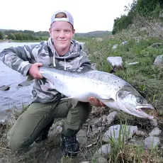 Namsen_2018_fangst_laks_fisker Dennis Ulmo_Foto Andreas Ulmo_AH