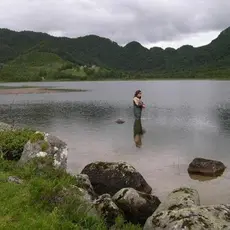 Fjellandsbø vatnet, der eventyr elva starter.