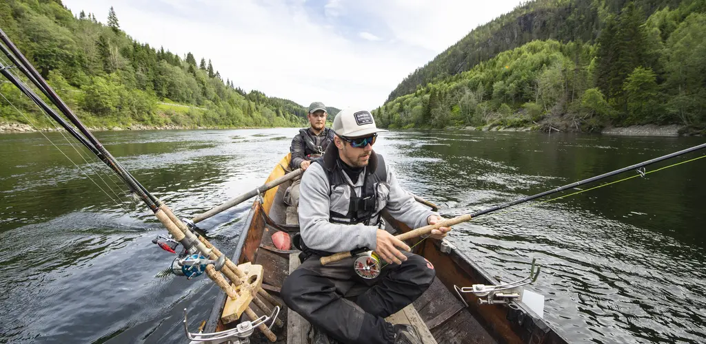 Namsen_fiske_bå_harlingfiske_HKKH