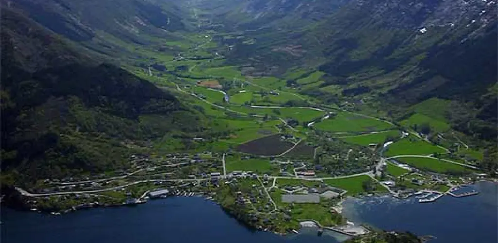 Uskedalen
