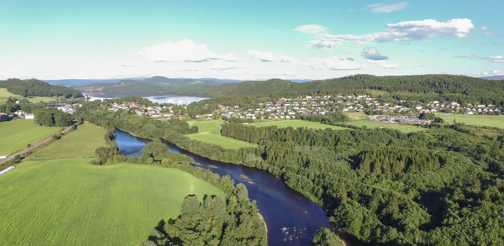 Steinkjervassdraget Byaelva dronefoto