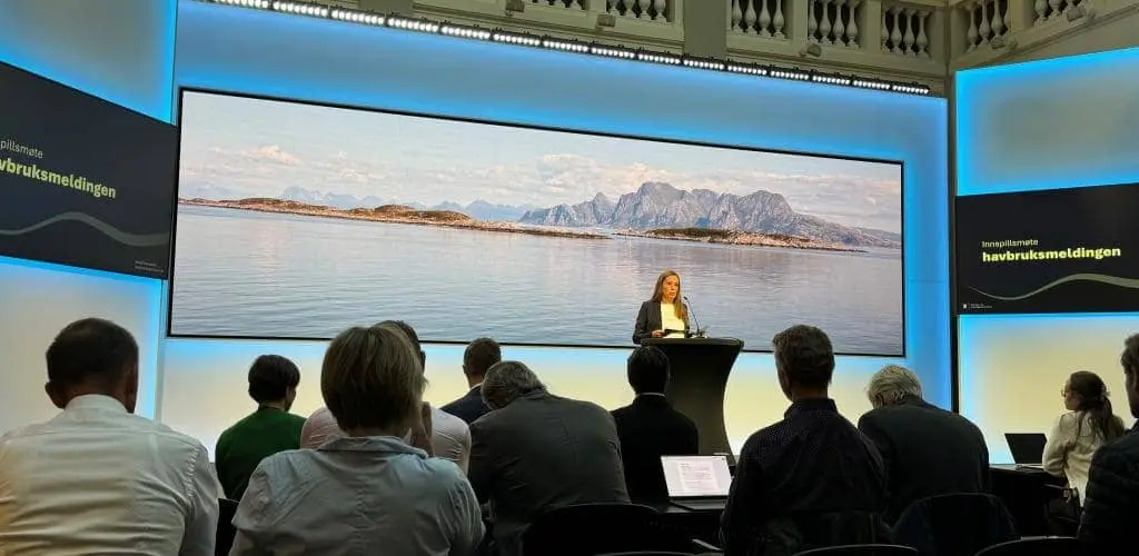 Fiskeriministeren under innspillsmøte om Havbruksmeldingen
