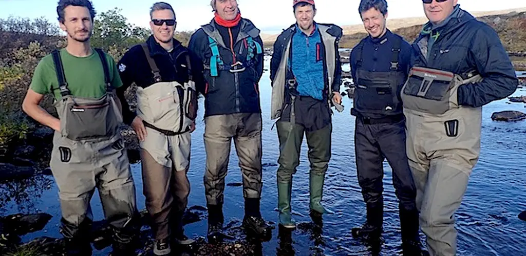 Spennende prosjekt i Kongsfjordelva. UNI-Miljø og BJFF.