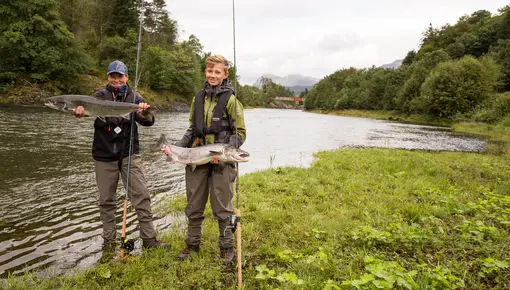Fangstbilde fra Camp Villaks 2018. Vi gleder oss til en ny camp-sommer med enda flere camper for ungdom 14-18 år. Følg med på campvillaks.no