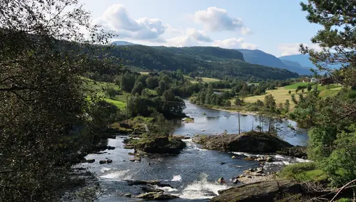 Hovefossen i Nausta